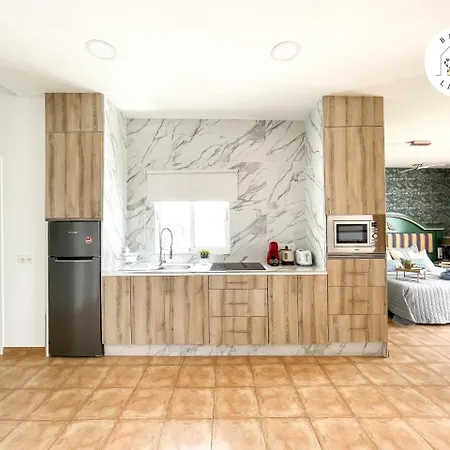 Atico Del Sol By Babiniliving Lägenhet *